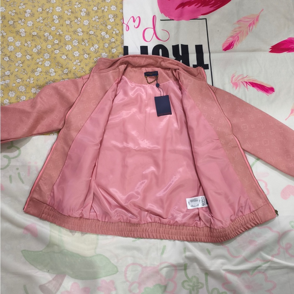 Louis Vuitton Dusty Pink Suede-Look Zip Jacket - Picture 7 of 9